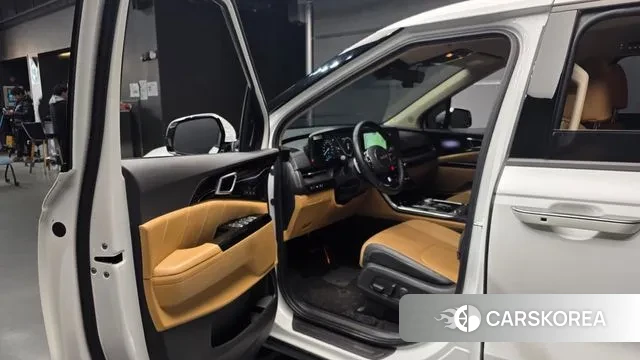 Kia Carnival 4th generation 2023 Белый из Кореи, фото 2