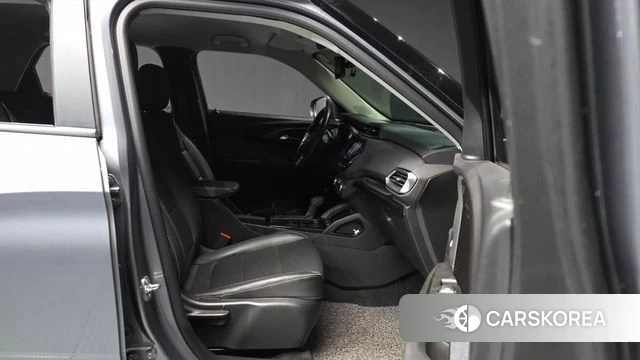 Chevrolet (GM Daewoo) Trailblazer 2021 Серый из Кореи, фото 2