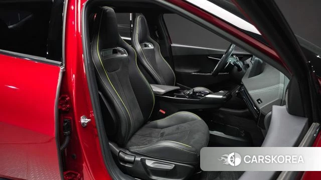 Kia EV6 2022 Красный из Кореи, фото 2