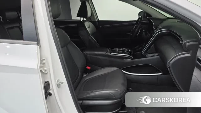 Hyundai Tucson (NX4) 2021 Белый из Кореи, фото 2