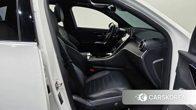 Mercedes-Benz GLC-Class X254 2024 Белый из Кореи, фото 2