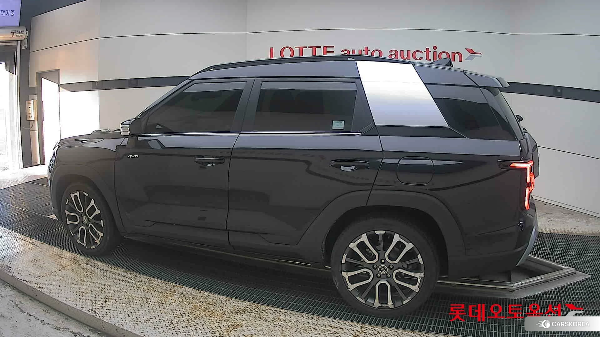 SsangYong Torres 2023 Spaceblack из Кореи, фото 2