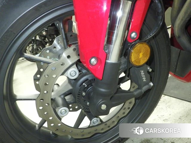 Проданный Honda CBR400R 2024 из Японии, фото 2