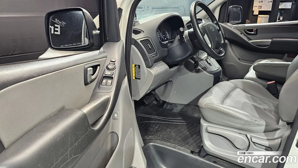 Hyundai The New Grand Starex 2019 Белый из Кореи, фото 2