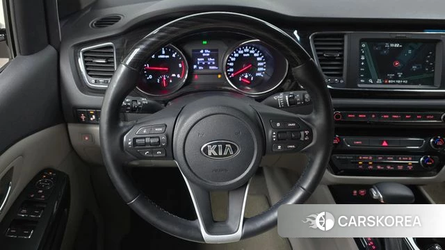 Kia The New Carnival 2019 Серый из Кореи, фото 2