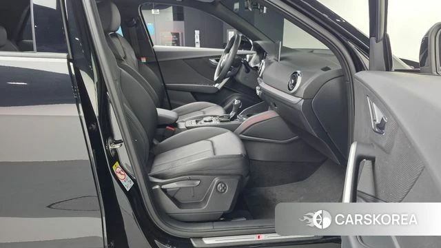 Audi Q2 2023 Черный из Кореи, фото 2