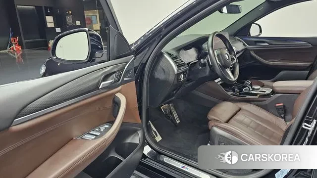 BMW X4 (G02) 2023 Черный из Кореи, фото 2