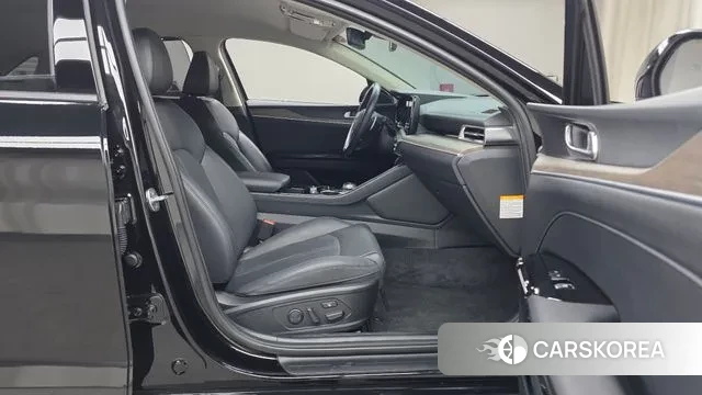 Kia K5 Hybrid 3rd Generation 2022 Черный из Кореи, фото 2