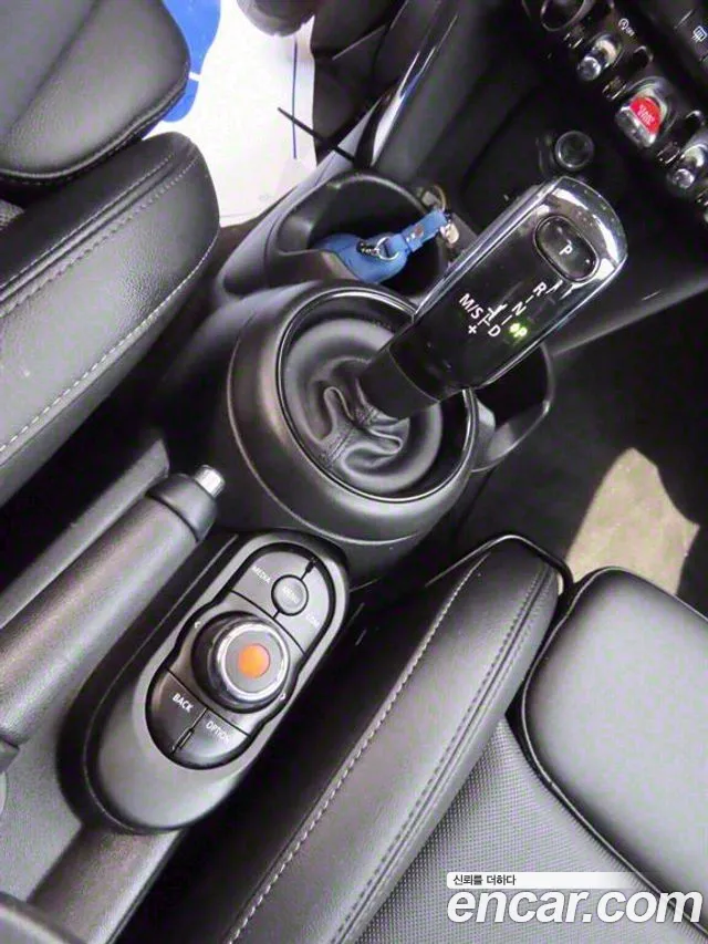 Mini Cooper 2021 Черный из Кореи, фото 2