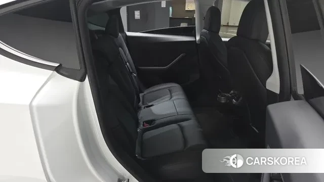 Tesla Model Y 2021 Белый из Кореи, фото 2