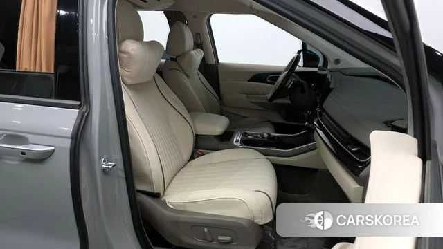 Kia The New Carnival 4th Generation 2024 Серый из Кореи, фото 2