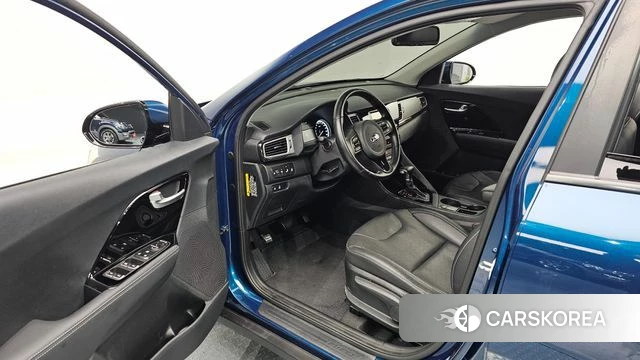 Kia Niro 2018 Синий из Кореи, фото 2