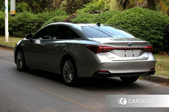 Toyota Asian dragon 2021 Серебристо-серый из Китая, фото 2