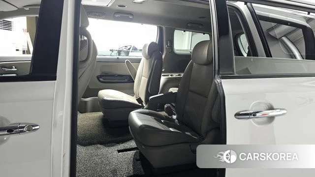 Kia All New Carnival 2018 Черный из Кореи, фото 2