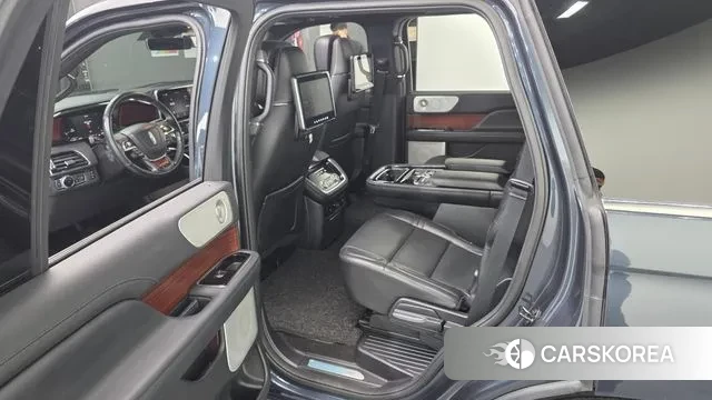 Lincoln Navigator 4th generation 2021 Синий из Кореи, фото 2