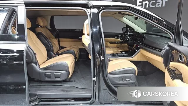 Kia Carnival 4th generation 2021 Черный из Кореи, фото 2