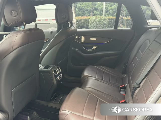 Mercedes-Benz GLC 2021 Черный из Китая, фото 2