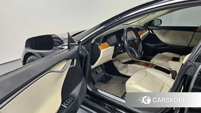 Tesla Model S 2019 Черный из Кореи, фото 2