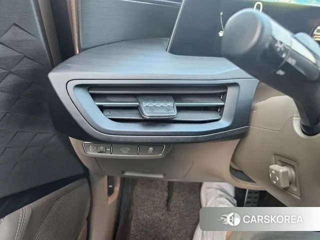 Kia K8 2023 Белый из Кореи, фото 2