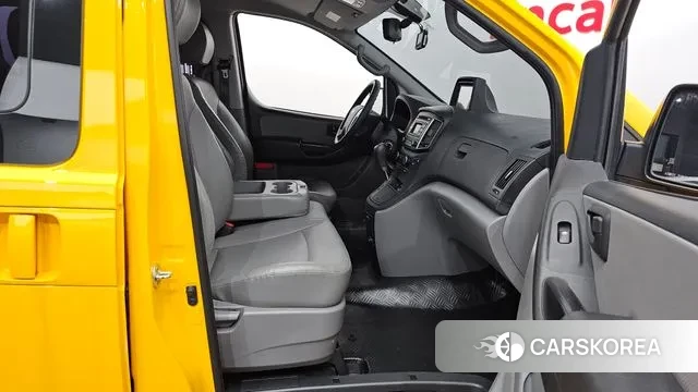 Hyundai The New Grand Starex 2019 Желтый из Кореи, фото 2