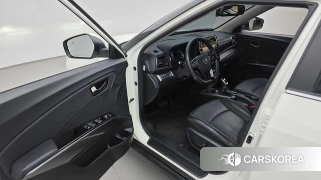 Ssangyong Berry New Tivoli 2022 Белый из Кореи, фото 2
