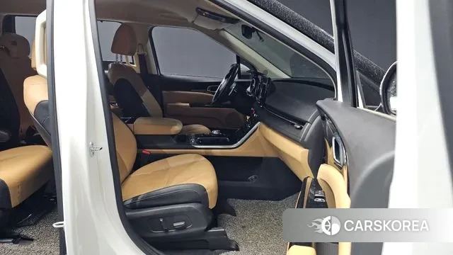 Kia Carnival 4th generation 2020 Белый из Кореи, фото 2