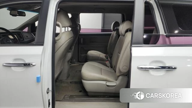 Kia All New Carnival 2018 Белый из Кореи, фото 2