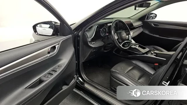 Hyundai The New Grandeur IG Hybrid 2021 Черный из Кореи, фото 2