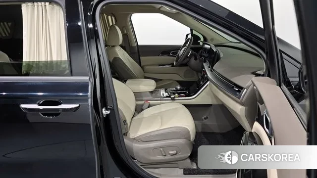 Kia Carnival 4th generation 2022 Черный из Кореи, фото 2