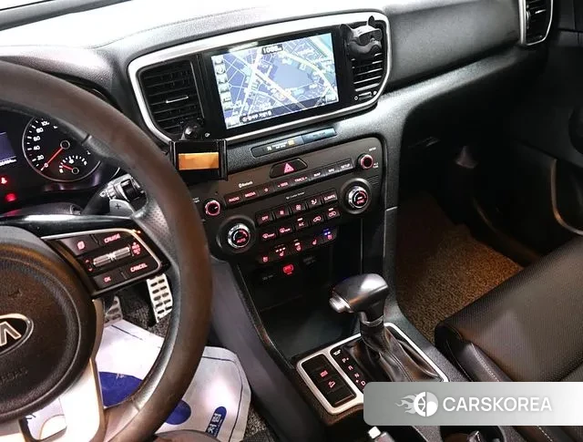 Kia Sportage The Bold 2018 Серебристо-серый из Кореи, фото 2