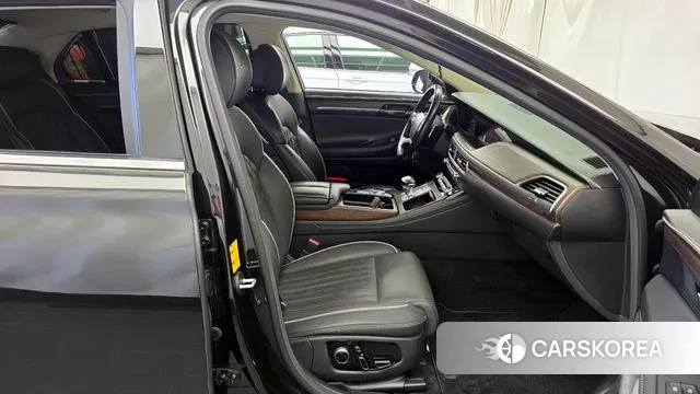 Genesis G90 2019 Черный из Кореи, фото 2