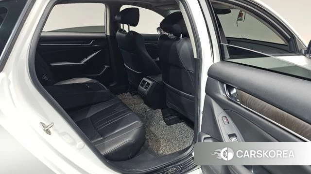 Honda Accord 10th Generation 2019 Белый из Кореи, фото 2