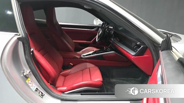 Porsche 911(992) 2020 Серебристо-серый из Кореи, фото 2