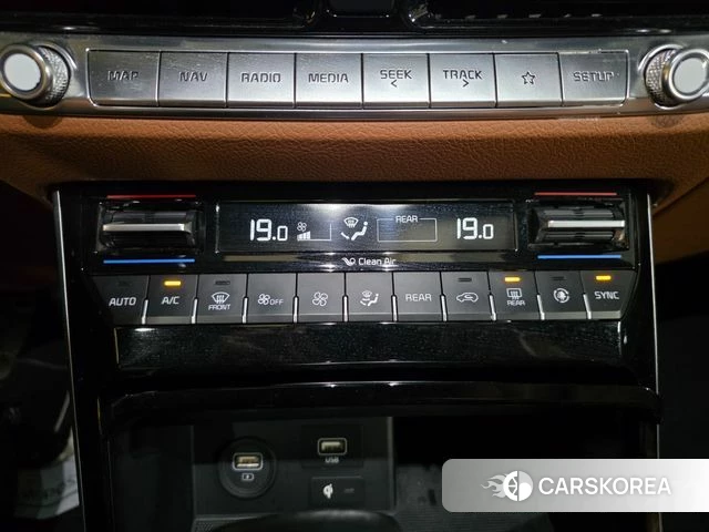 Kia Mohave Master 2022 Белый из Кореи, фото 2