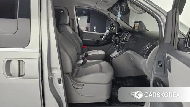 Hyundai The New Grand Starex 2020 Серебряный из Кореи, фото 2