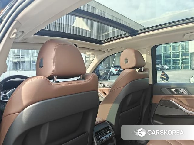 BMW X5 (imported) 2021 Черный из Китая, фото 2
