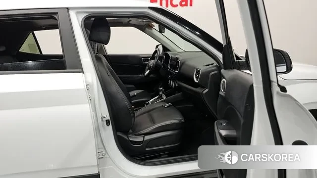 Hyundai Venue 2022 Белый из Кореи, фото 2