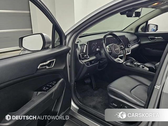 Kia Sportage 5th Generation Hybrid 2023 Серебристо-серый из Кореи, фото 2