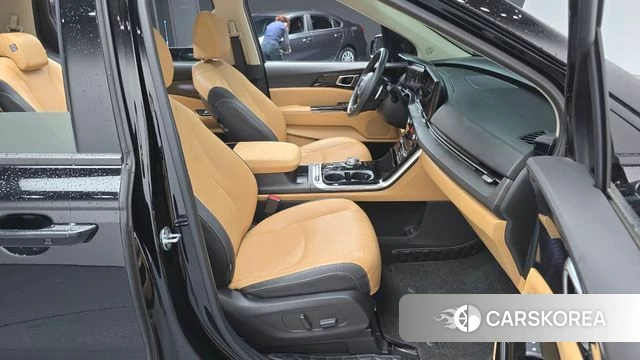 Kia Carnival 4th generation 2022 Черный из Кореи, фото 2