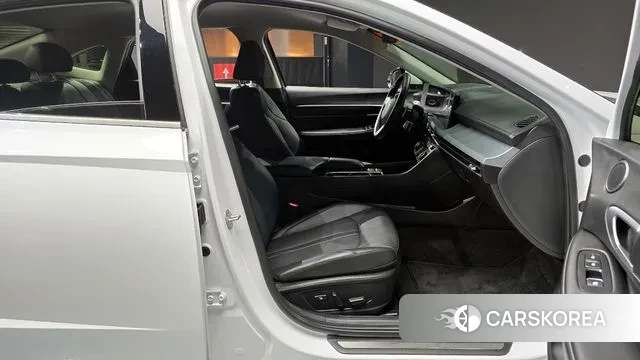 Hyundai Sonata D Edge (DN8) 2024 Белый из Кореи, фото 2