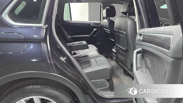 Volkswagen Tiguan second Generation 2019 Черный из Кореи, фото 2