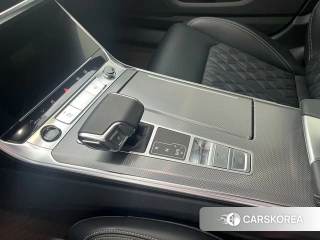 Audi A6L 2025 Черный из Китая, фото 2