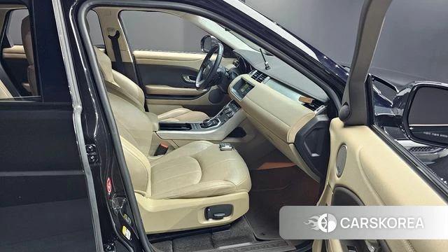 Land Rover Range Rover Evoque 2018 Черный из Кореи, фото 2