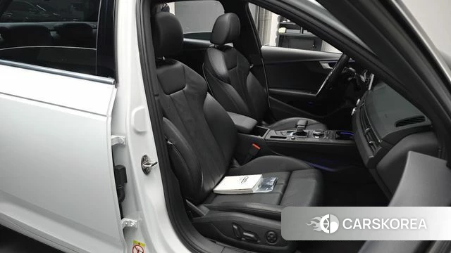 Audi A4 (B9) 2019 Белый из Кореи, фото 2