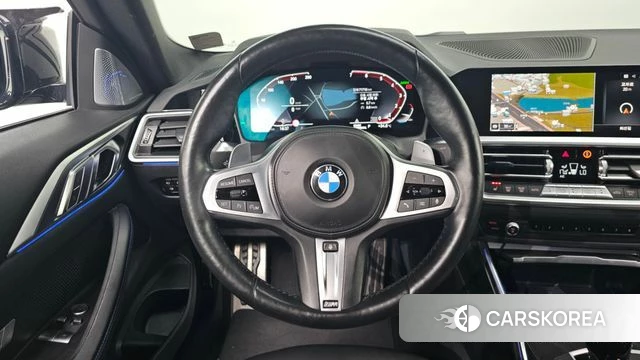 BMW 4 Series (G22) 2022 Черный из Кореи, фото 2