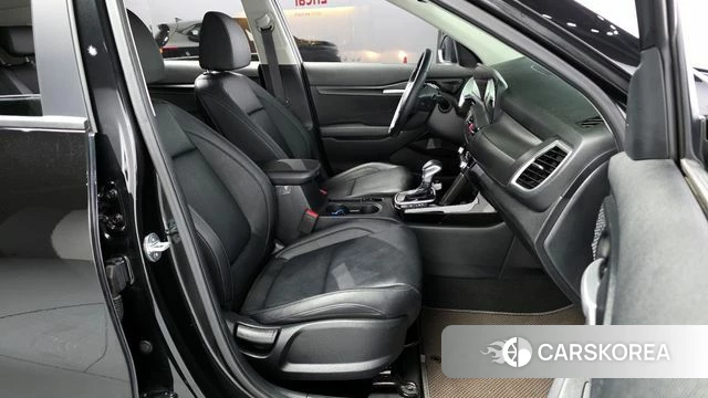 Kia The New Seltos 2023 Черный из Кореи, фото 2