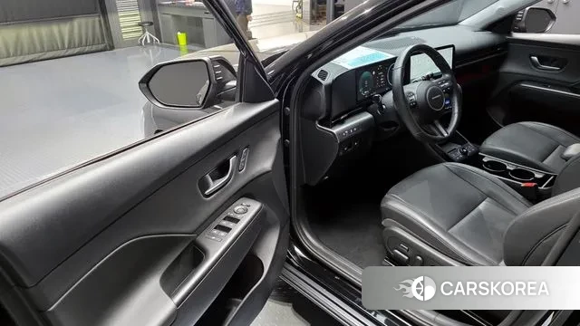 Hyundai Kona Hybrid (SX2) 2023 Черный из Кореи, фото 2