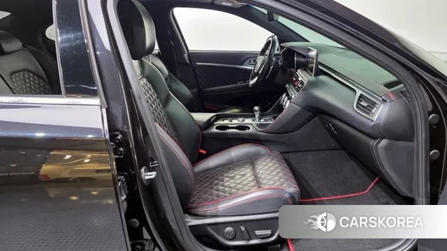 Genesis G70 2018 Черный из Кореи, фото 2