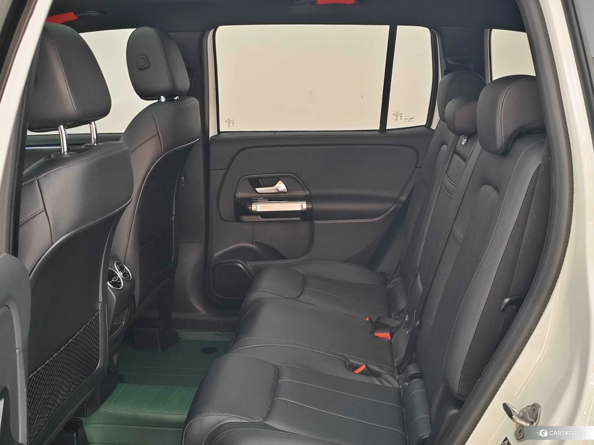 Mercedes-Benz GLB 2022 Белый из Китая, фото 2
