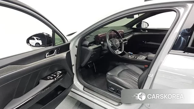 Kia The New K5 3rd generation 2024 Серебристо-серый из Кореи, фото 2
